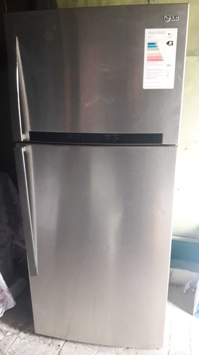 Продам холодильник LG