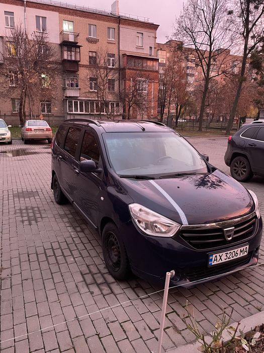 Dacia Lodgy 1.6 MPI MT (83 к.с.)