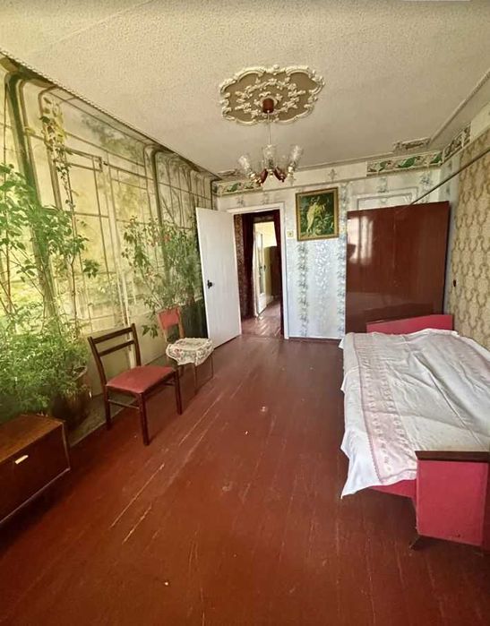 2 кім в ЦЕГЛІ на ЛІВОМУ БЕРЕЗІ (716553)