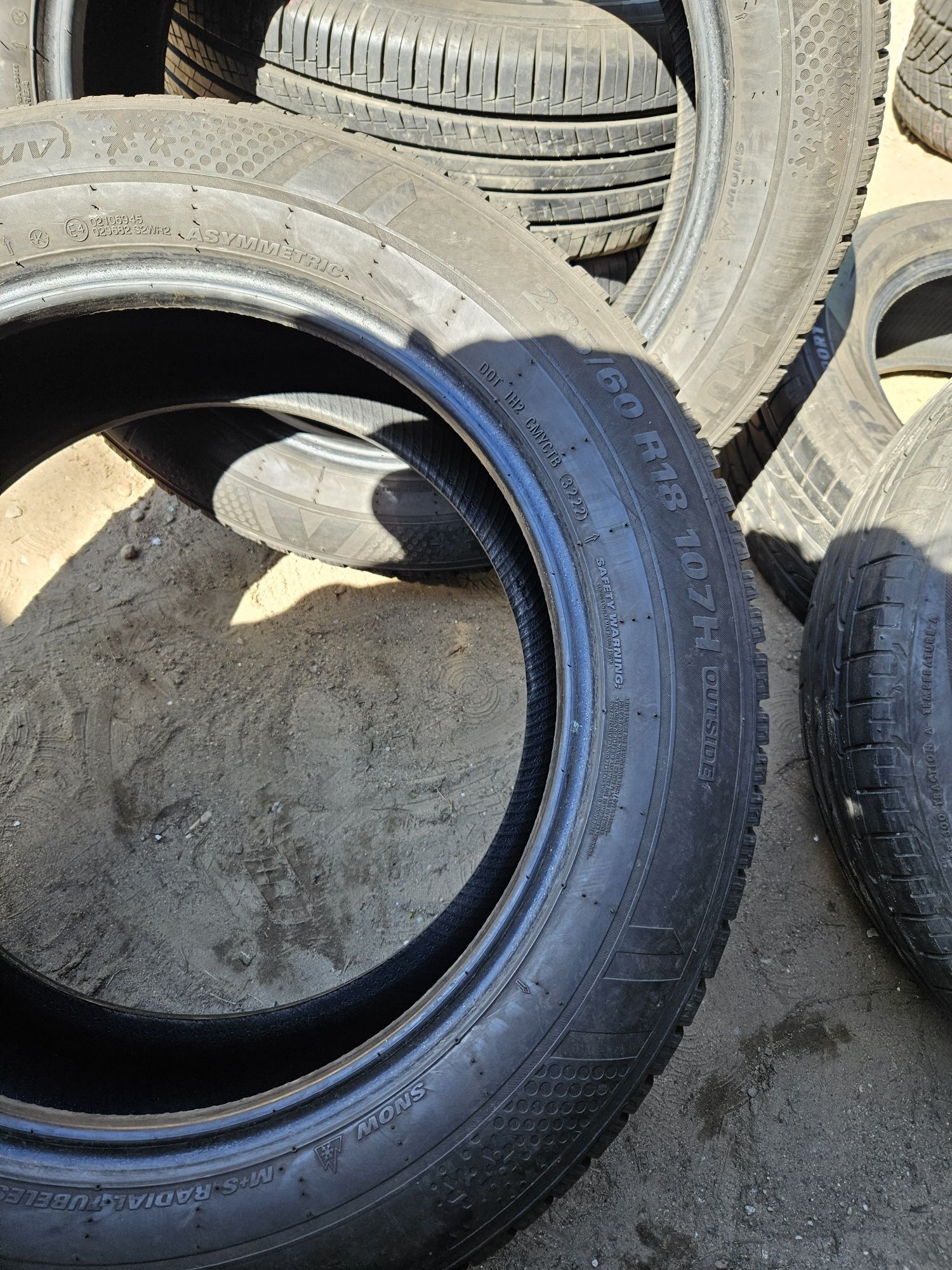 [2szt] Kumho 235/60 r18 Zima /// 8mm!!! 2022r MONTAŻ