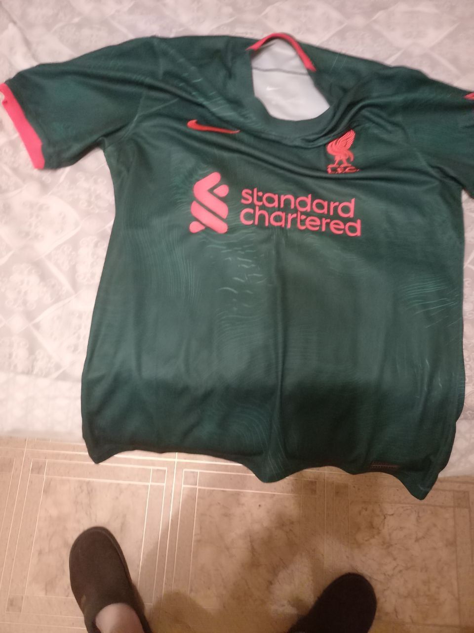 Футболка Nike Liverpool Standard Chartered