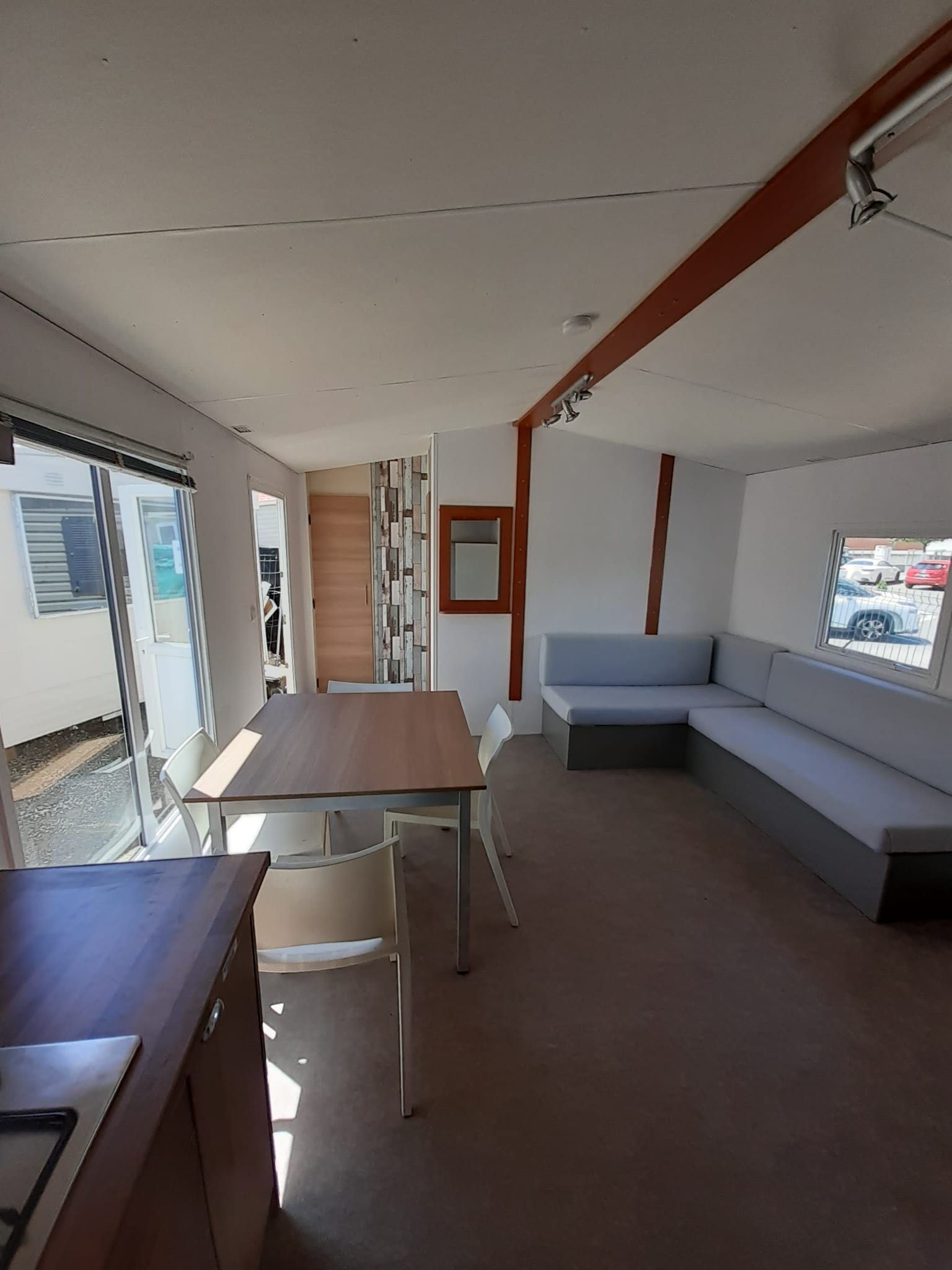 CASA PRÉ-FABRICADA MÓVEL RAPIDHOME LOFT 8X4 METROS EM BEJA.