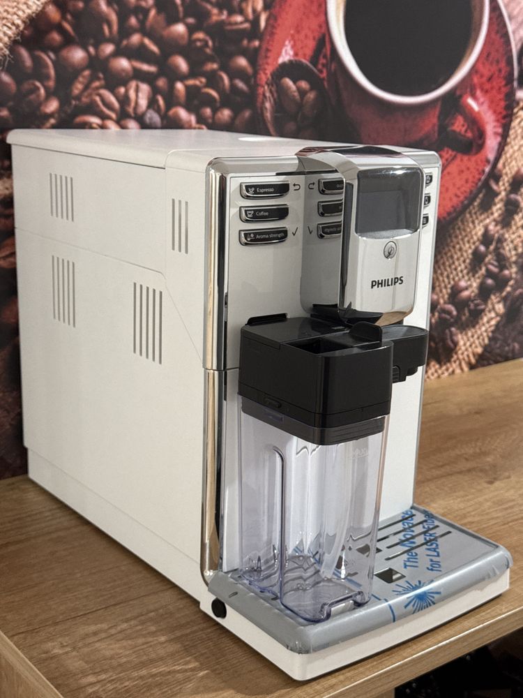 Ekspres do kawy SAECO PHILIPS EP5361 BIAŁY Auto Cappuccino oraz Latte