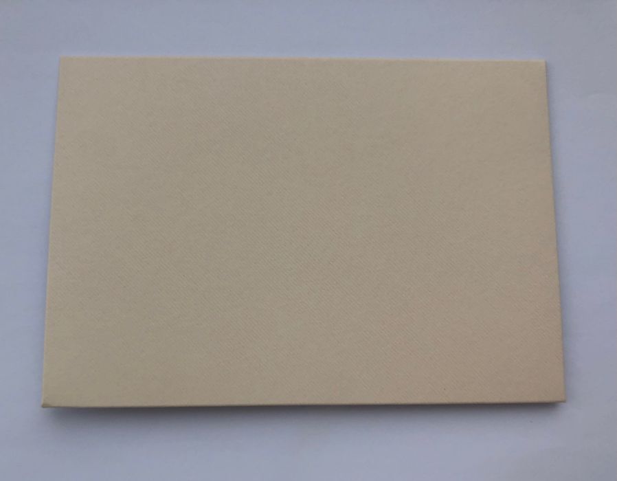 Конверт з картону з сургучем