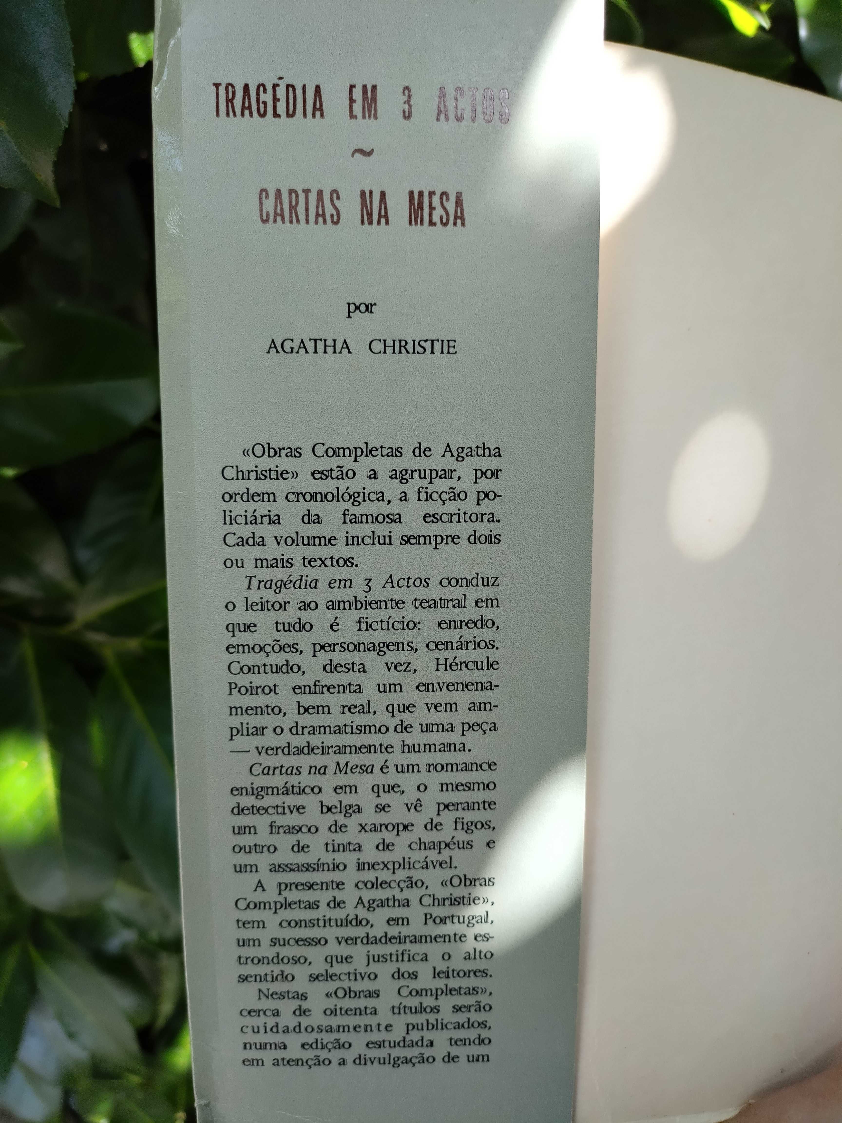 Obras Completas de Agatha Christie, Tragédia em 3 Actos;Cartas na Mesa