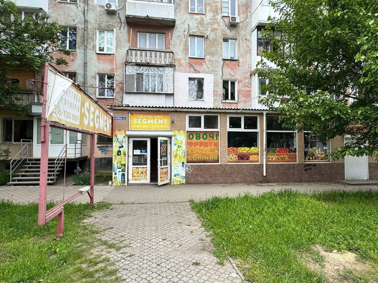 Пр.Миру нежитлове приміщення 252 кв.м. фасад ремонт гарне місце