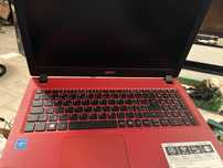 Laptop ACER Aspire 3 A315-31-C27Z /4GB/1000 GB Czerwony