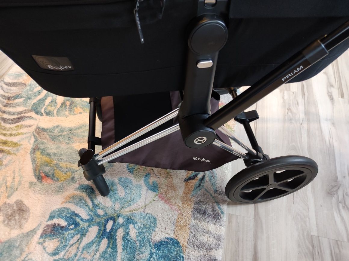 Wózek Cybex priam 2.0   kolor czarny 2 w 1