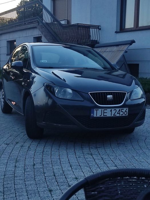 Seat Ibiza mały przebieg zadbany