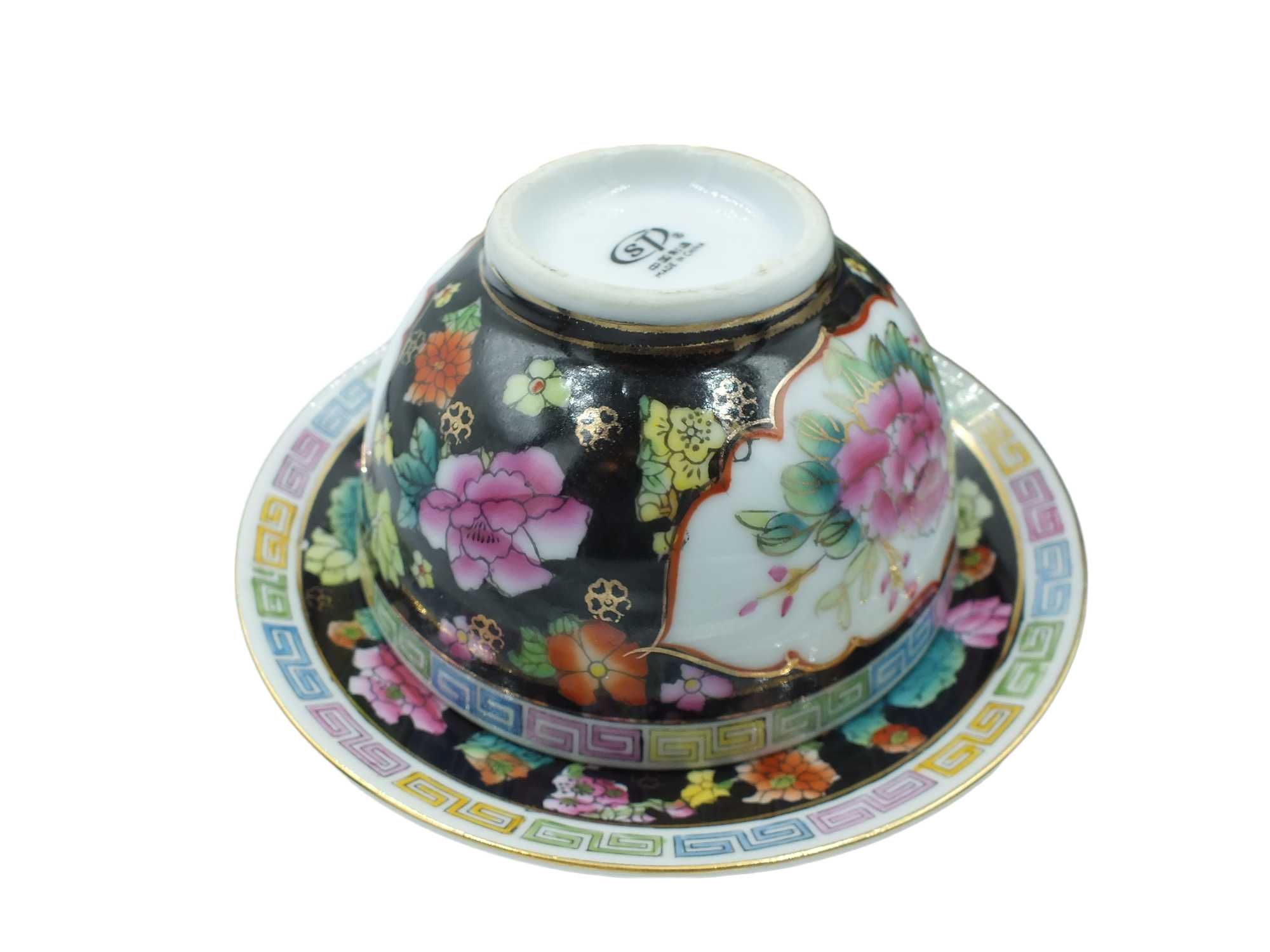 Porcelana chińska miski + talerzyki + łyżki ramen B111101