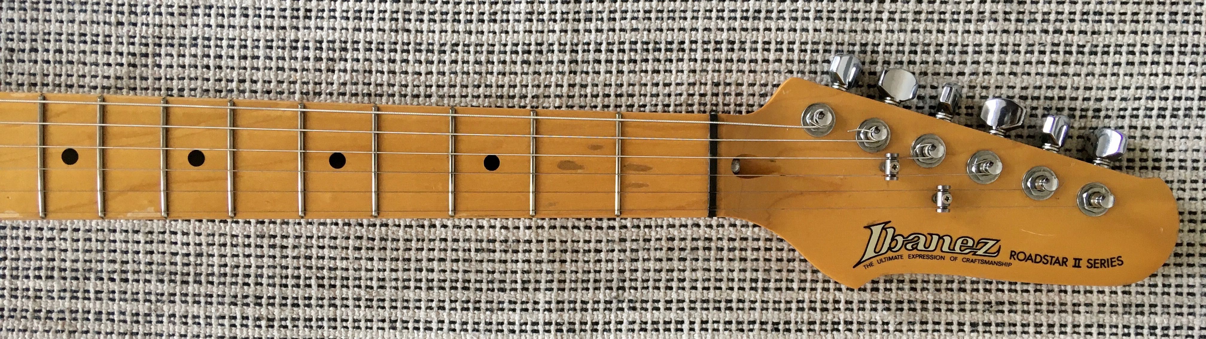 Ibanez Roadstar II Series 1984 RS135 BK
