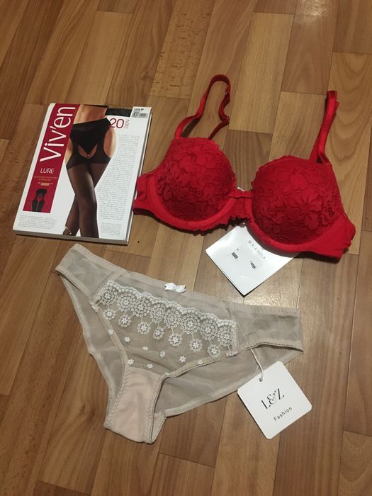 Набір,лот,комплект білизни бюстгальтер + трусики+ колготки 4 L 46-48 р