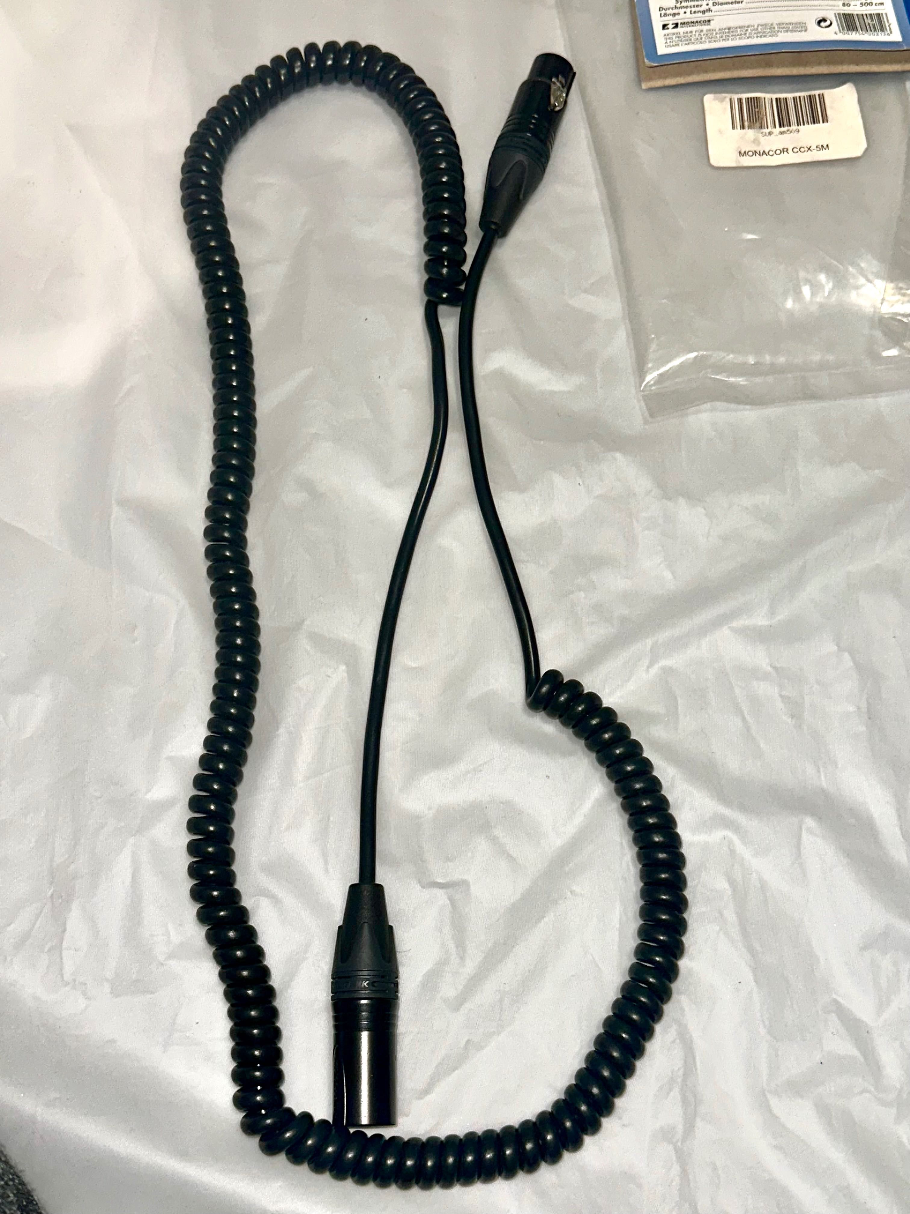 Kabel mikrofonowy spiralny 5 metr Monacor Neutrik