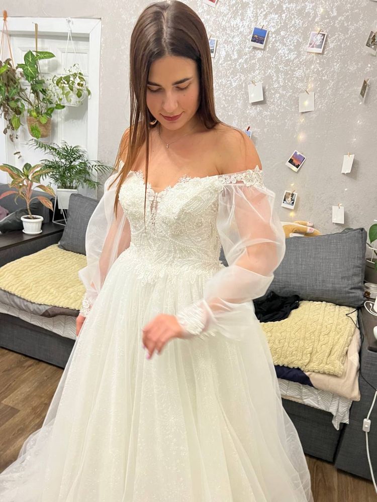 Весільна сукня, нова