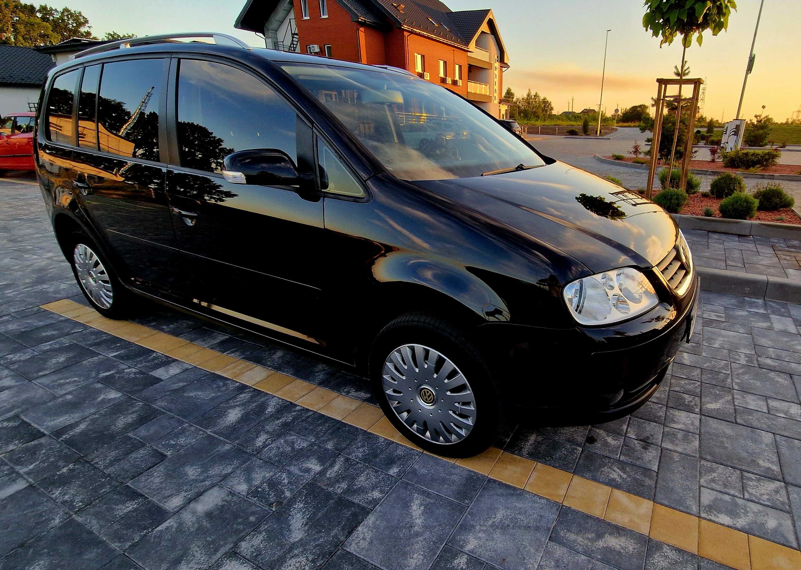 Volkswagen Touran 1T 1.6 FSI