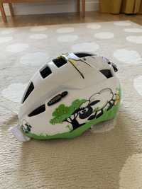 Kask UVEX KID 2 i buty Nike 27