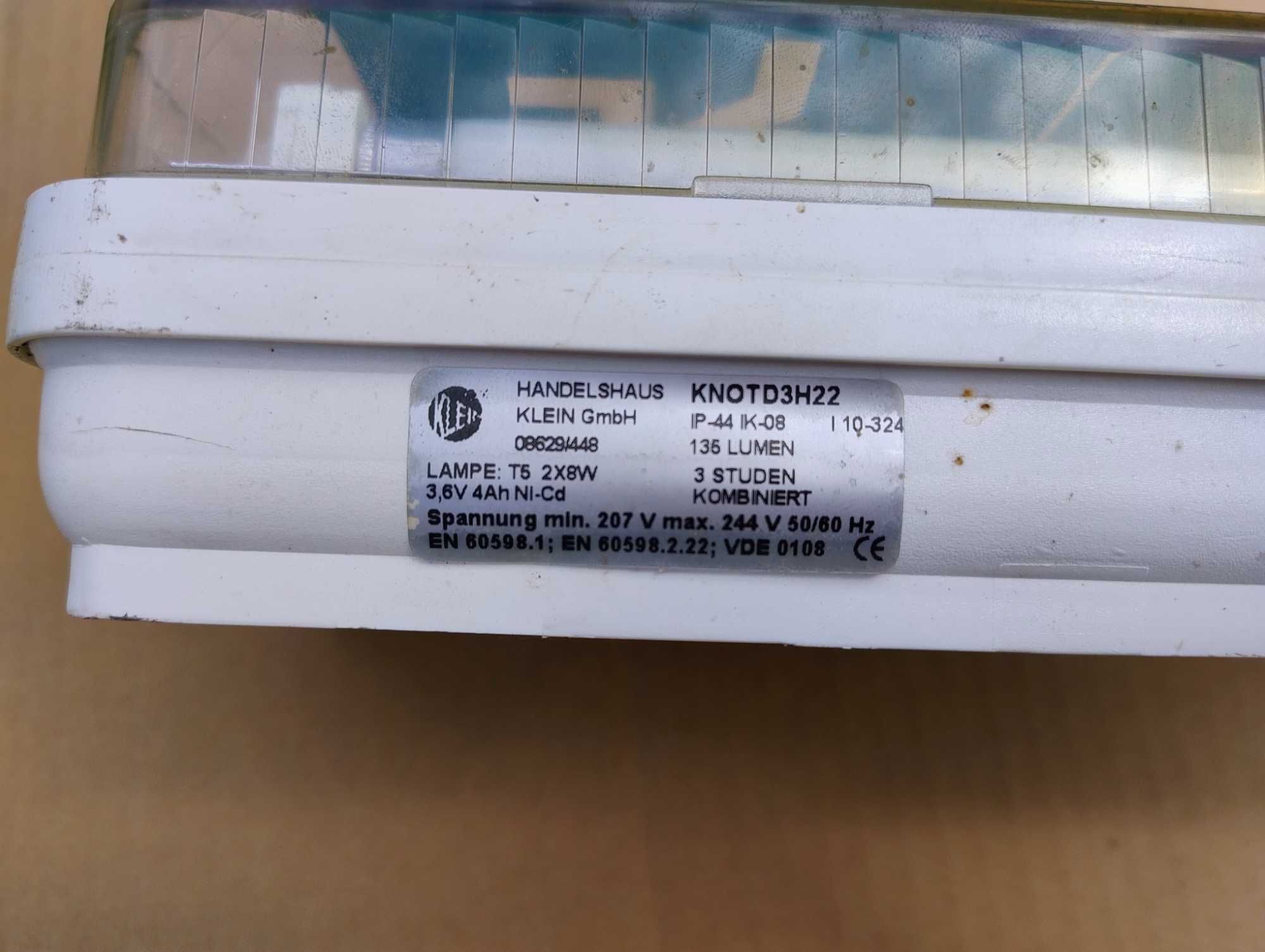 Lampa oprawa 2x8W ewakuacyjna wyjście