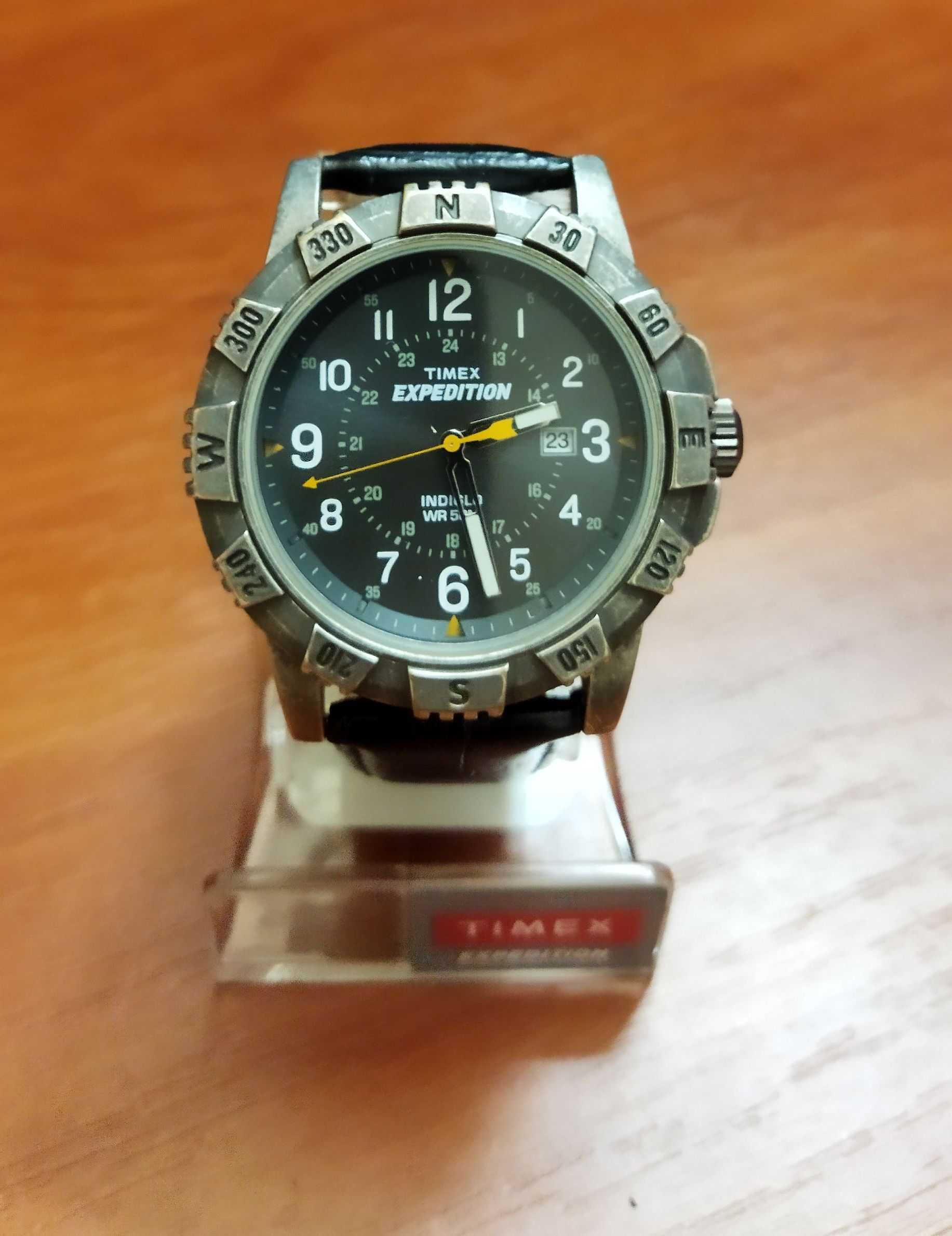 часы Timex Expedition