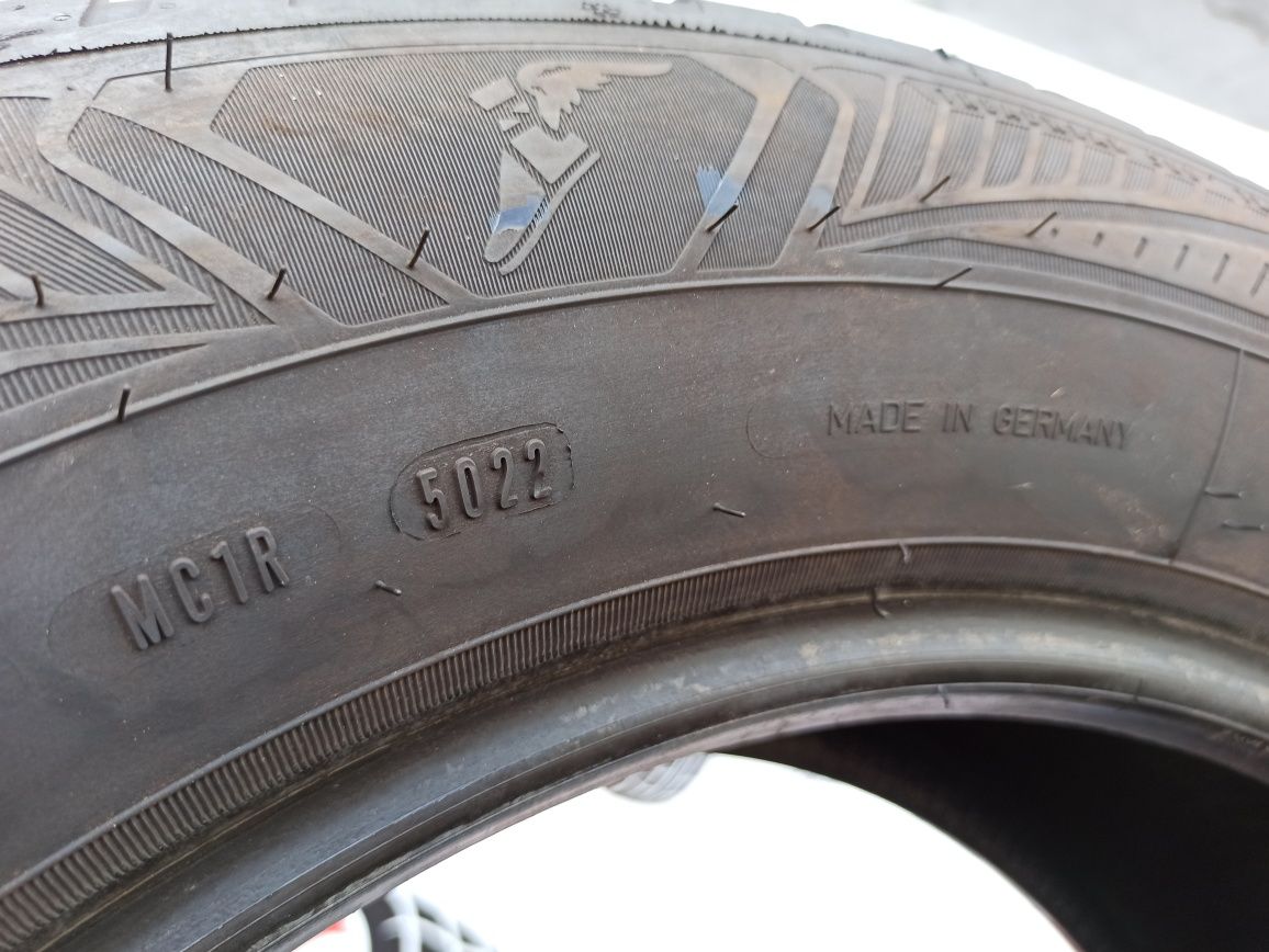 Всесезонные шины 225/65 R17 Goodyear Vector4Seasons