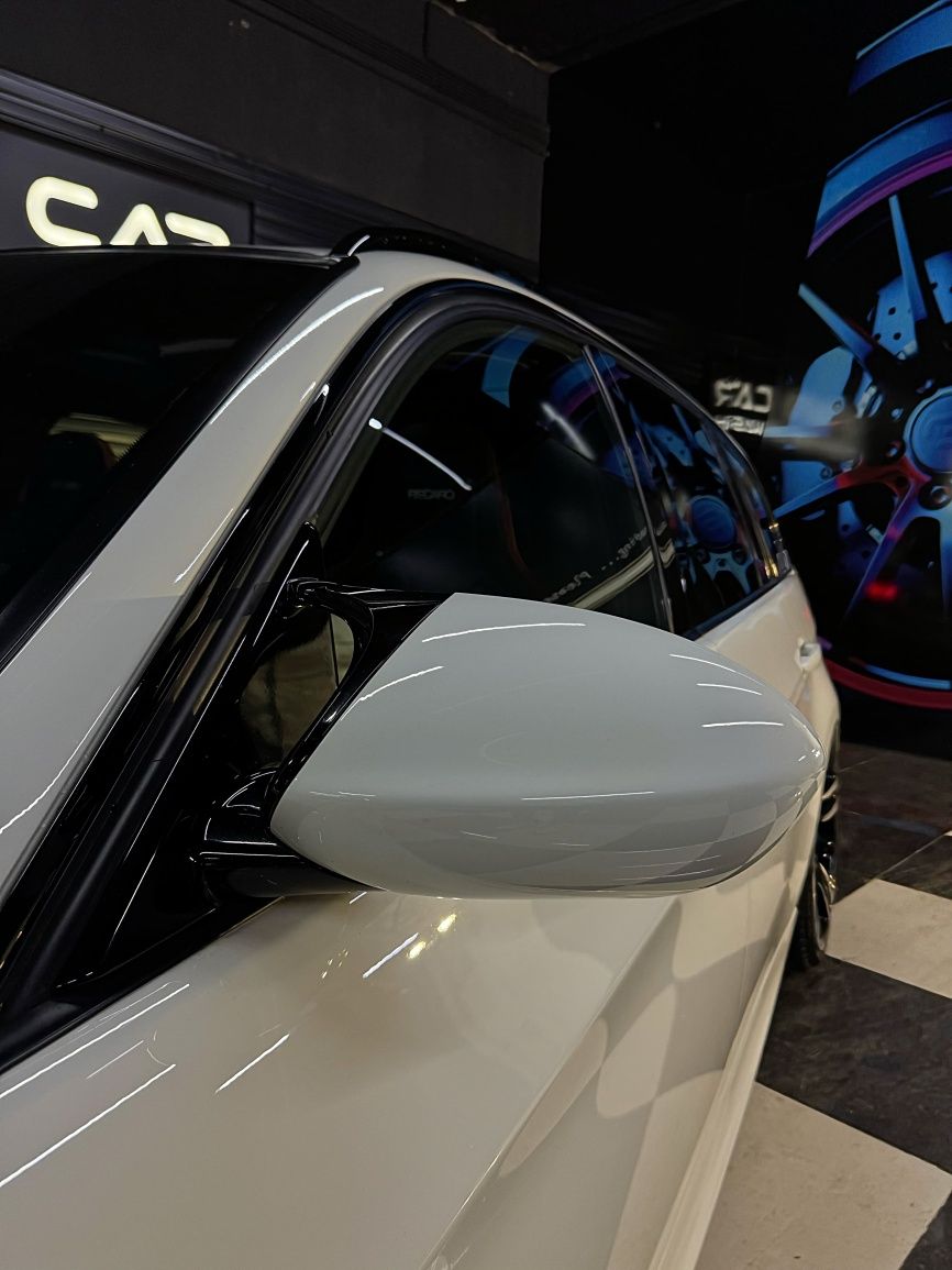 Bmw touring 318d e91 2012