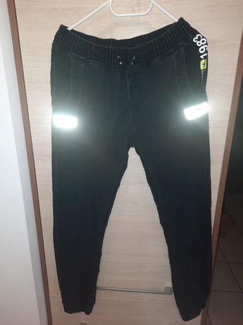 Spodnie jeans 158/164