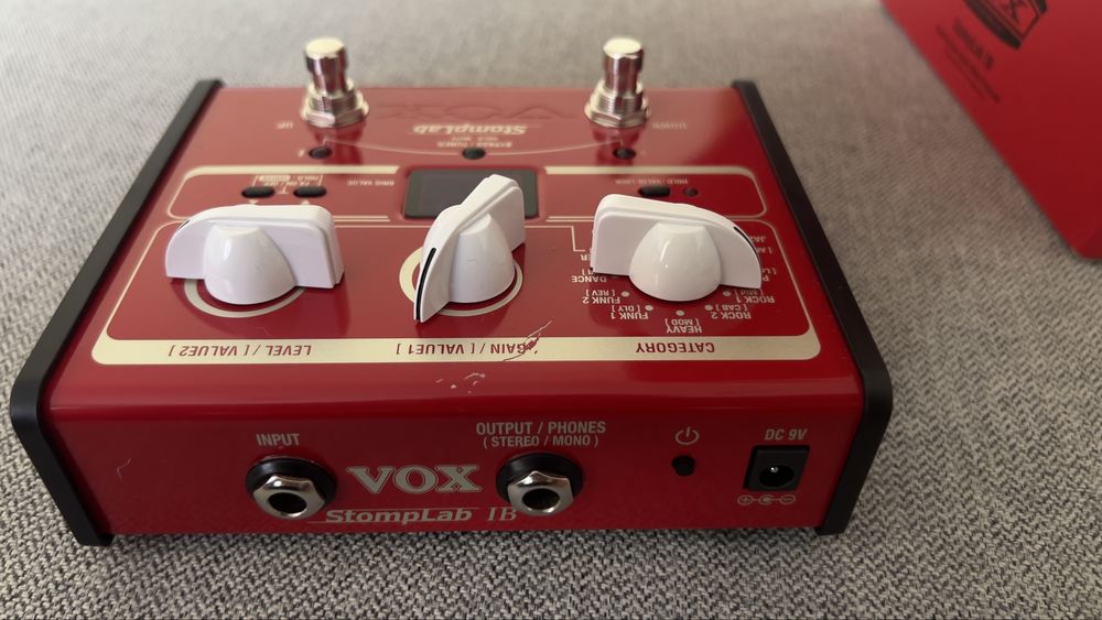 Pedaleira VOX Stomplab 1B