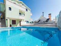 Apartamenty z basenem! Chorwacja Okrug Gornji Ciovo Dom Nocleg Kwatery