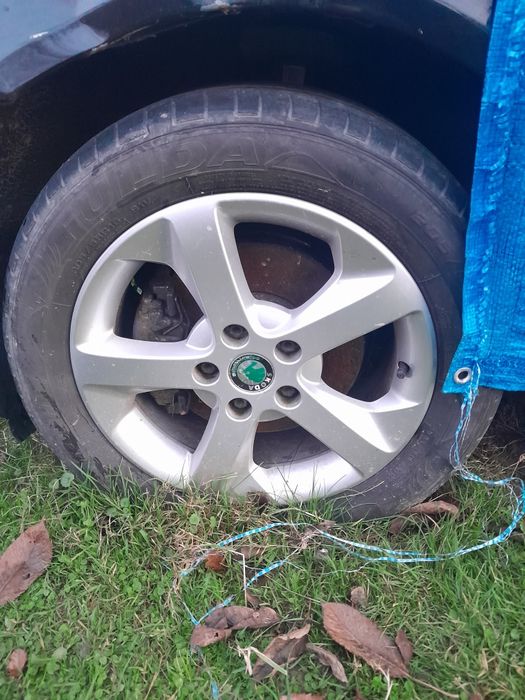 Alufelgi 16"  skoda octavia 3szt