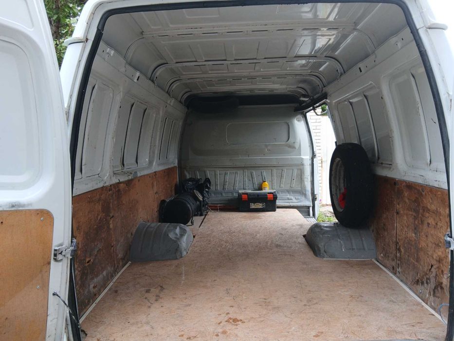 Продам газель 2002