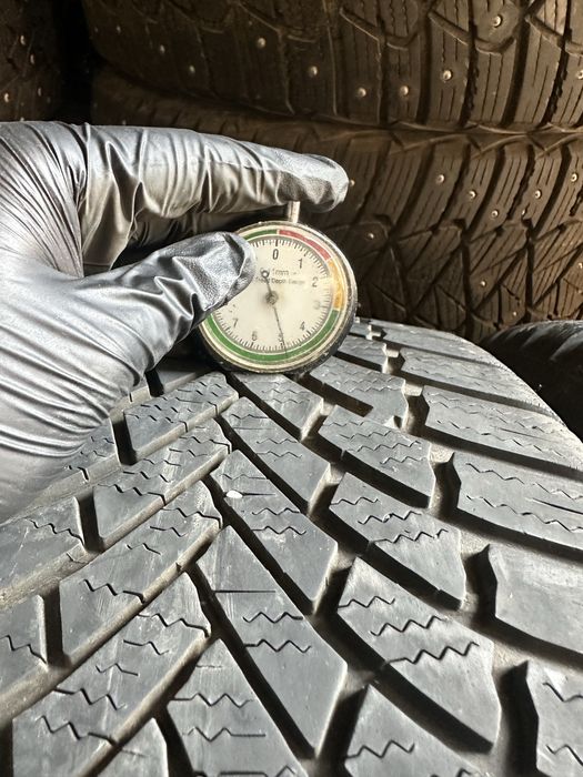 2x opony zimowe 235/45R18 Blizzak LM005 cena za parę 5/6mm 2020