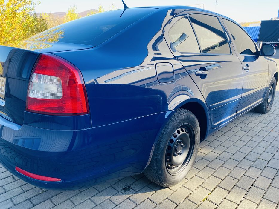Продам skoda octavia A5 1.6 TDI