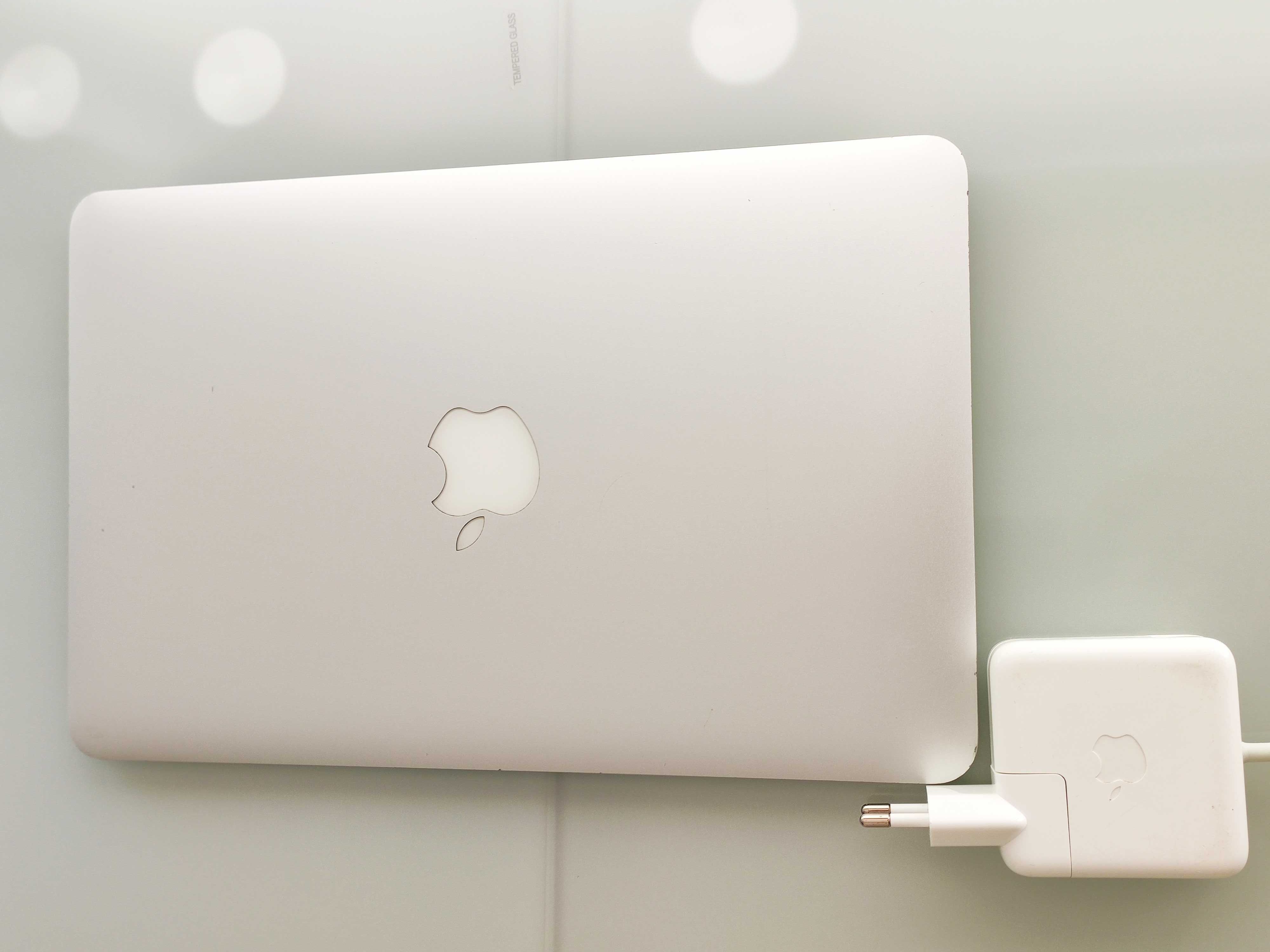 MacBook Air Core i5 | Mac OS Monterey, Disco SSD | 12 horas de Bateria