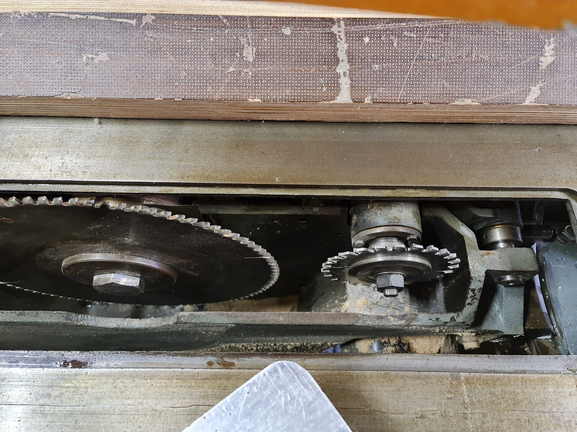 Pila formatowa z podcinakiem Rema DMLB-40