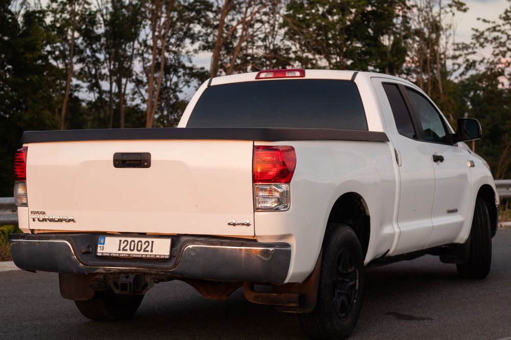 Toyota tundra 5.7