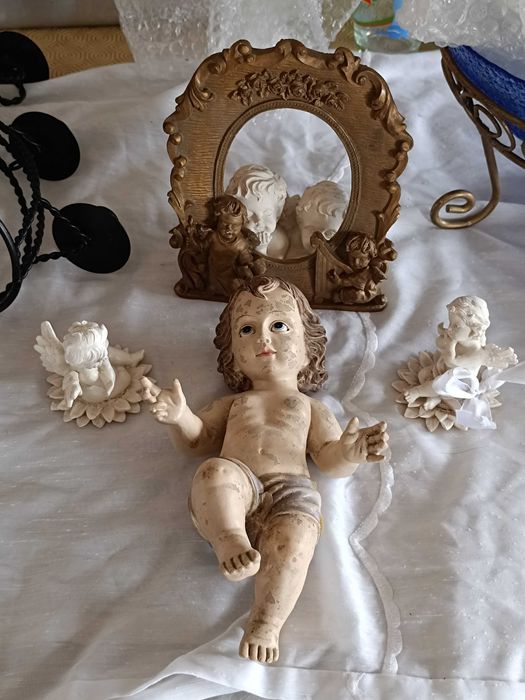 Figuras lindíssimas: Menino Jesus e 4 Anjinhos