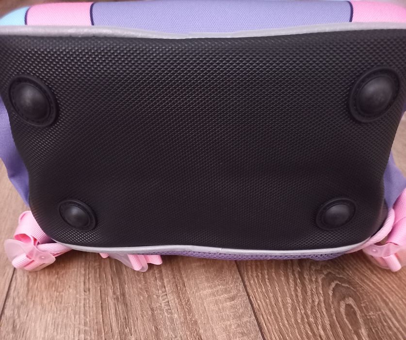 Рюкзак для дівчинки