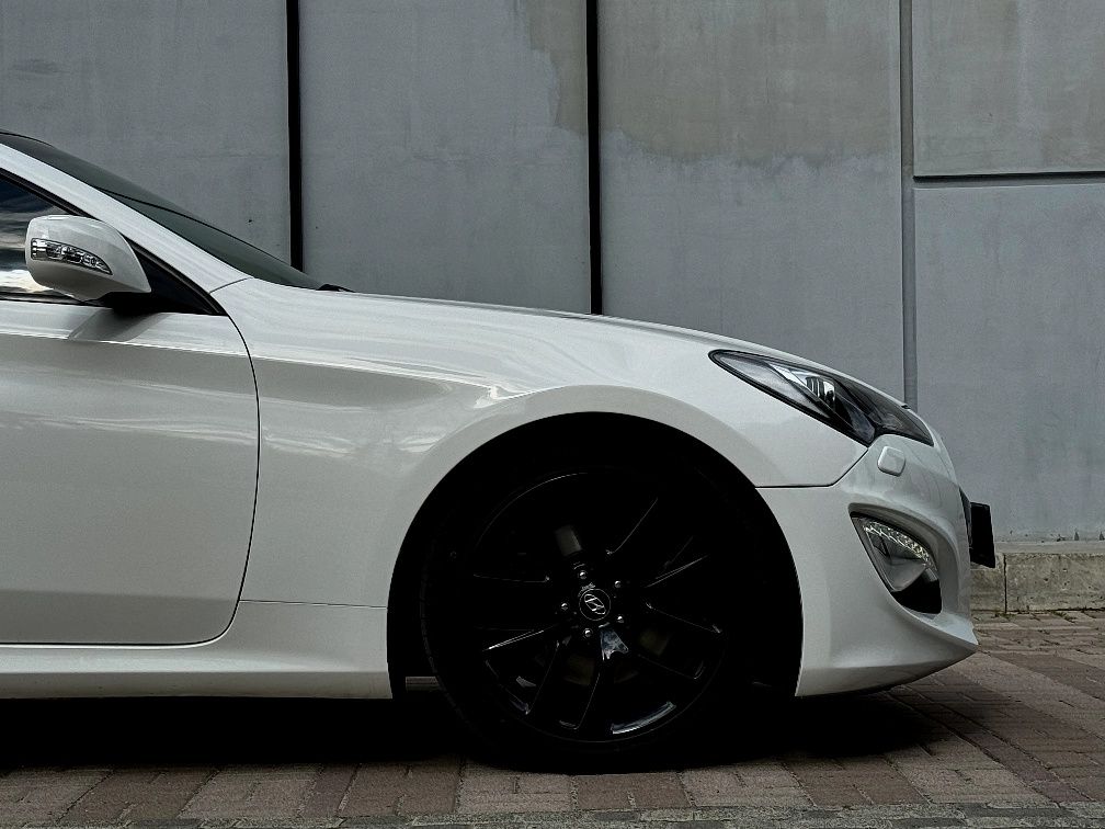 Hyundai Genesis Coupe