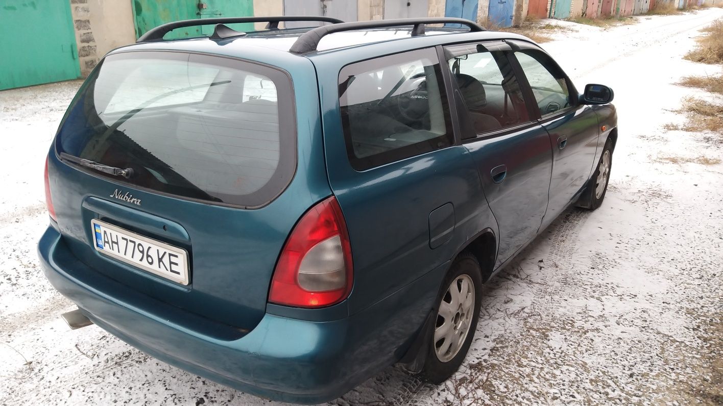 Авто Daewoo Nubira 1.6 универсал
