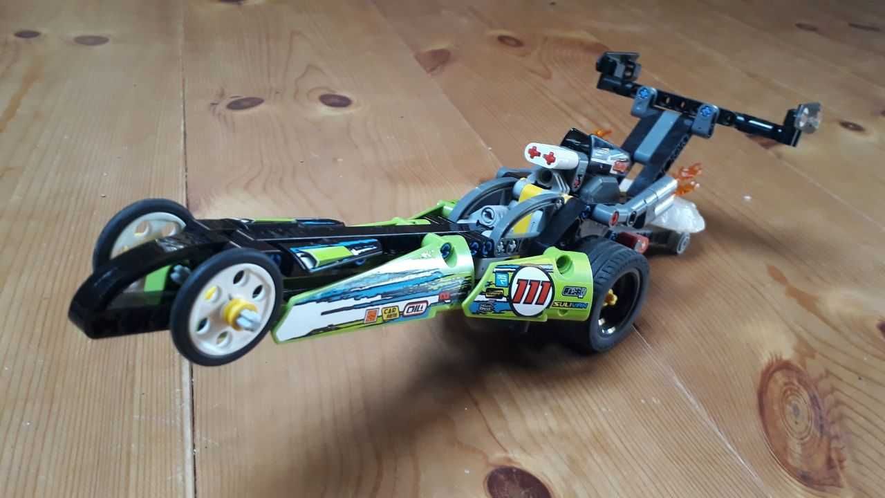 LEGO 42103 Technic Dragster descapotável 2 em 1