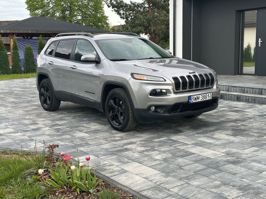 Jeep Cherokee Pierwszy właściciel, niski przebieg