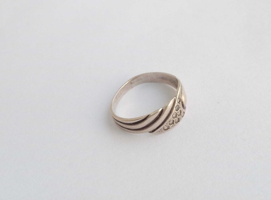 Перстень кольцо з камушками. Срібло 875 проба. Вінтаж