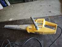 Piła aligator szablasta do pustaków Dewalt DW393