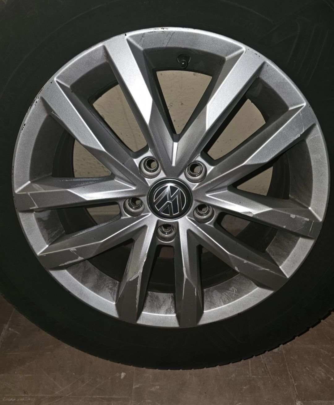 Koła 5x112 VW Passat B8 215/60 R16 Oryginalne Felgi Touran Sharan