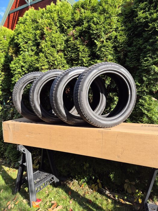 Opony zimowe PIRELLI Sottozero 3 215/55/18 komplet 2020r.