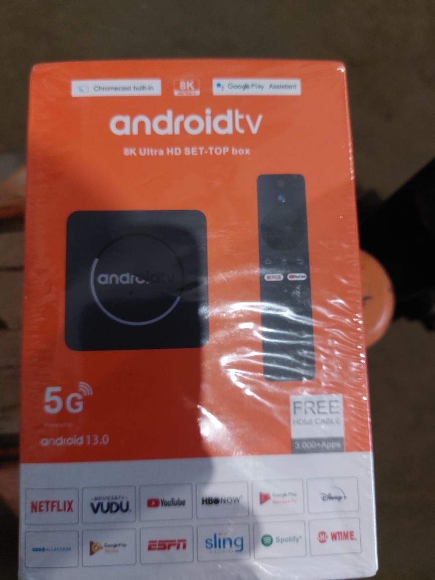 Смарт ТВ приставка 2G+16GAndroid 5G 8 K ТV Box налаштована