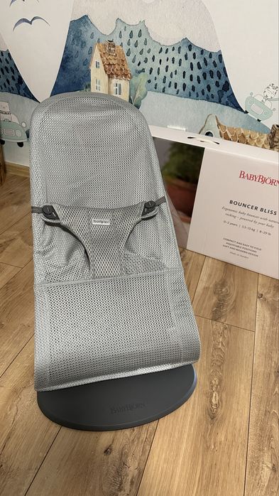 Leżaczek Babybjorn szary mesh Bujaczek
