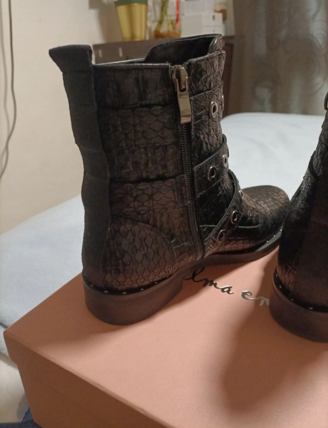 Botas tamanho 38