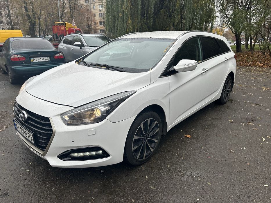 Hyundai I40 2015 1.7 D срочно