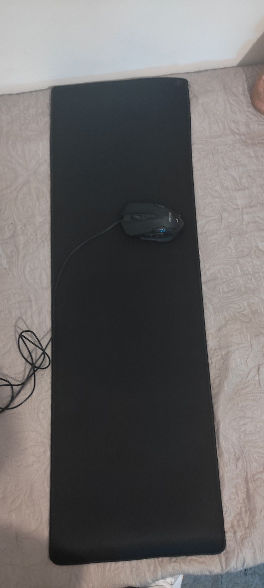 MousePad Glorious Pro gaming,NOVO