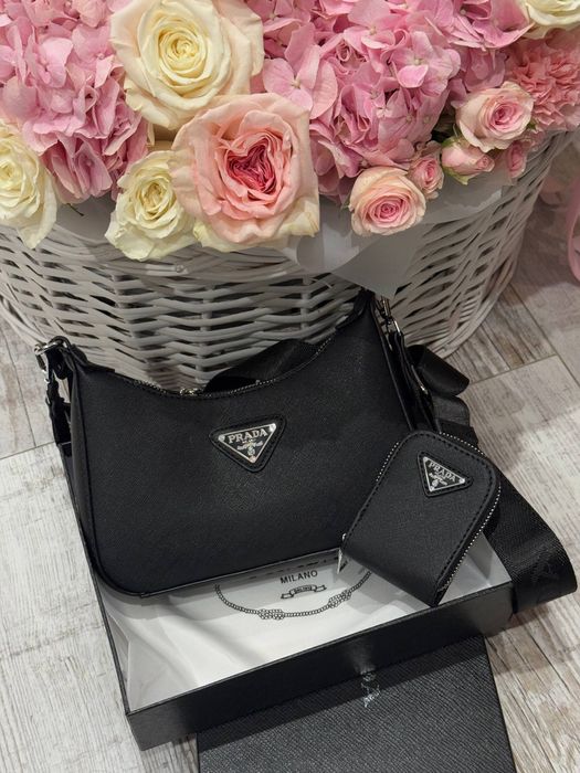 Сумка в стилі відомого бренду prada
